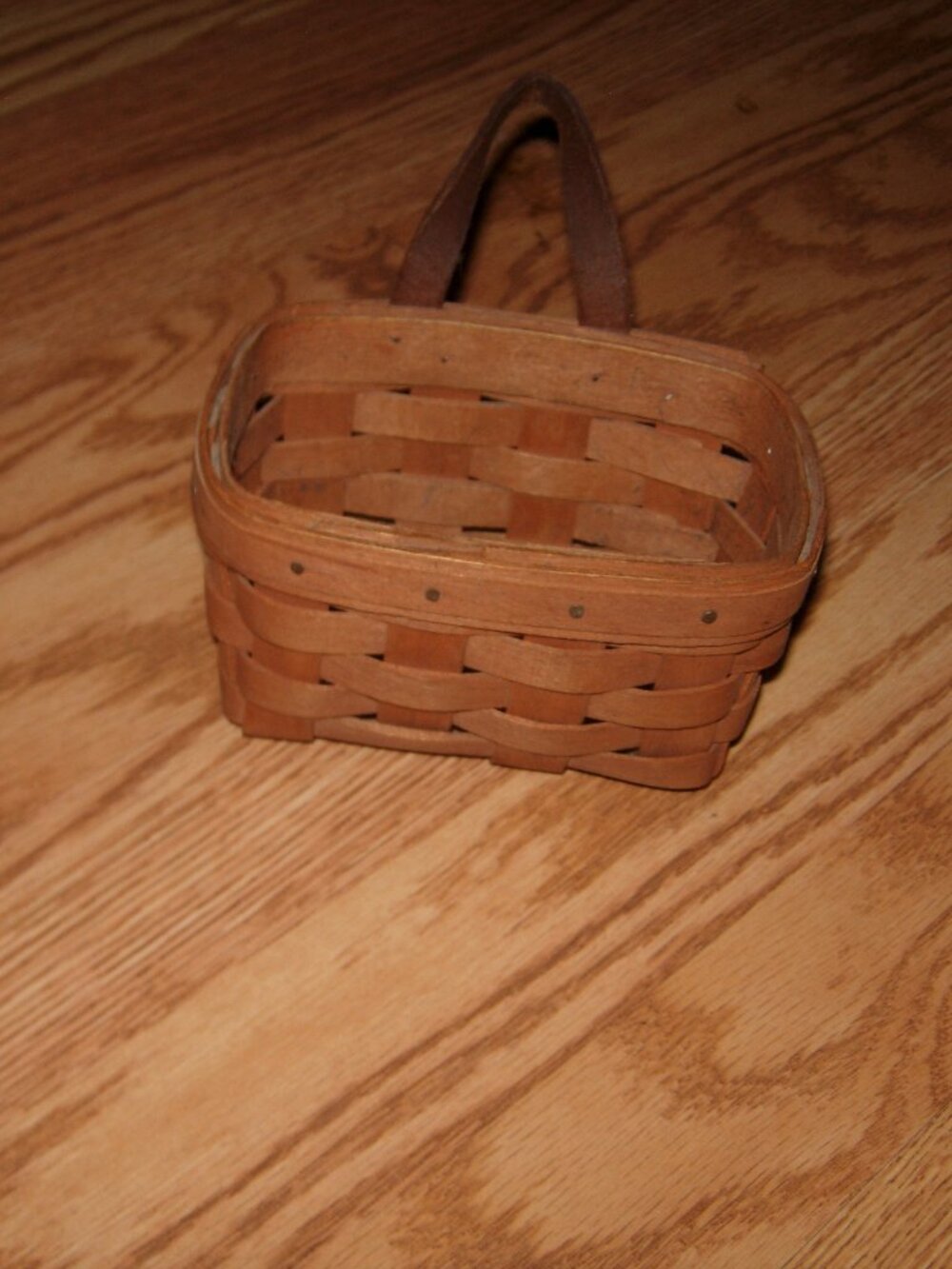 LONGABERGER SMALL KEY BASKET LEATHER STRAP